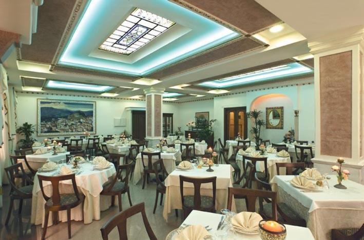 Hotel Ristorante La Siesta Pietrapaola Εξωτερικό φωτογραφία