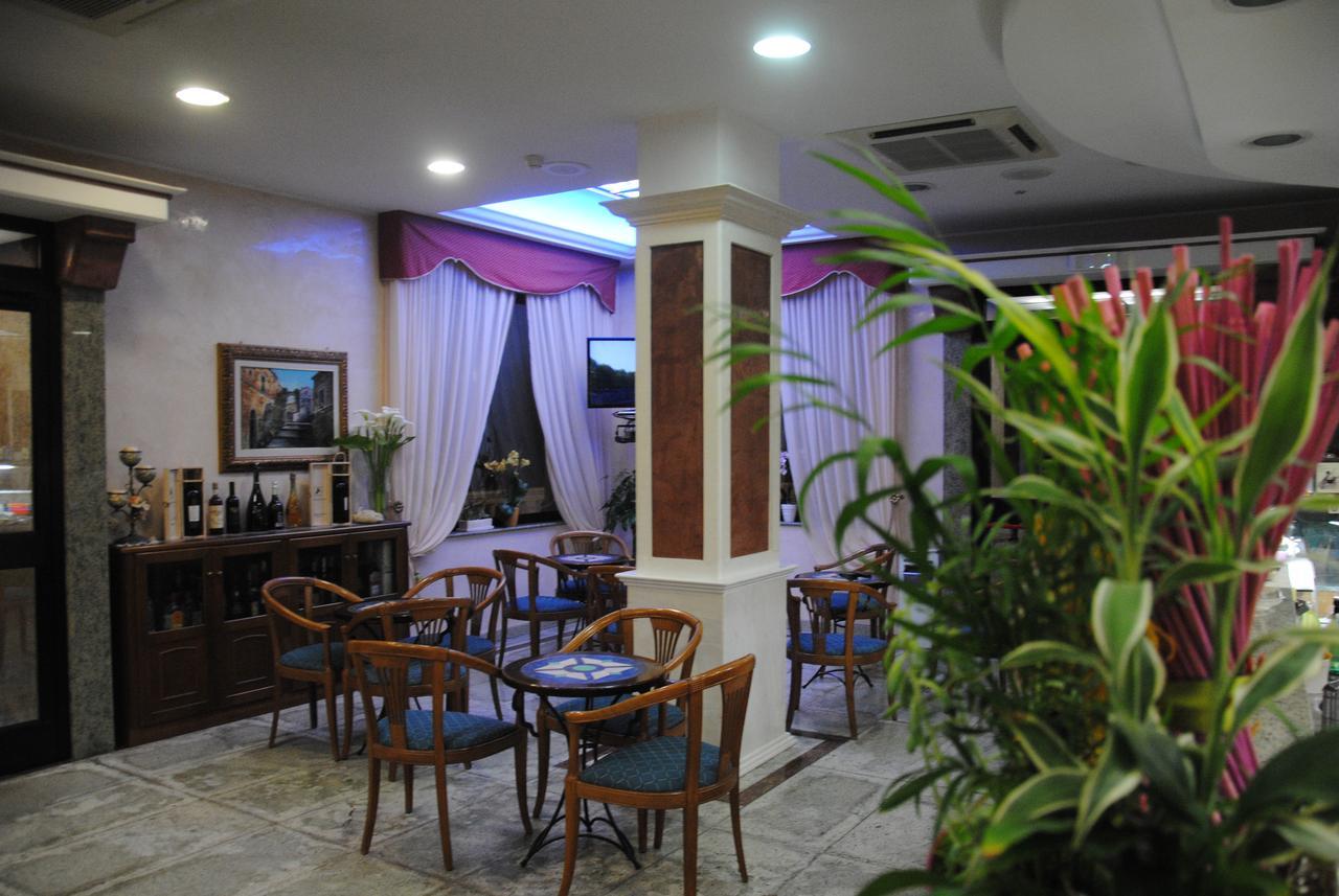 Hotel Ristorante La Siesta Pietrapaola Εξωτερικό φωτογραφία